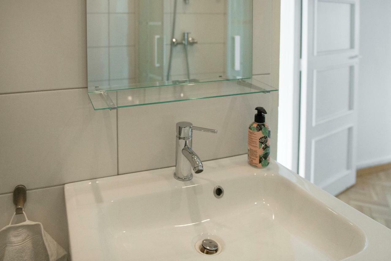 Appartement Avec Belle Vue Sur La Place Du Martroi 奥尔良 外观 照片